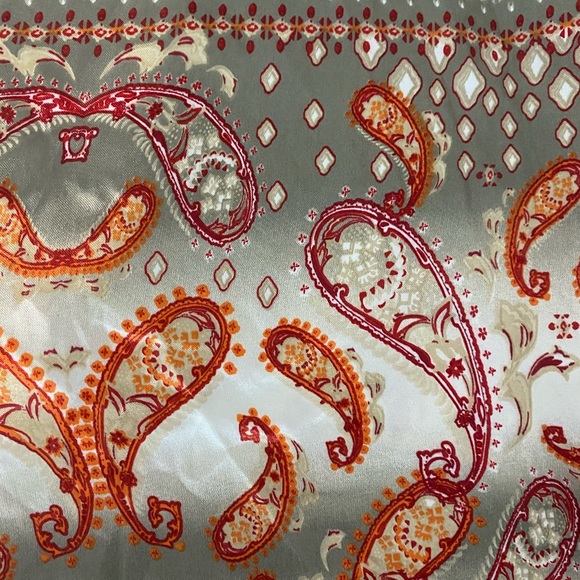 SILK HEADSCARF/COVER UP - Picture 7 of 8